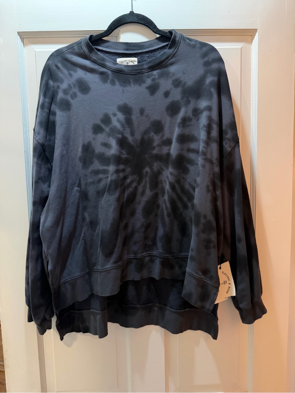 Electric & Rose Ronan Tie Dye Pullover Sweatshirt Black Onyx NWT Size L
